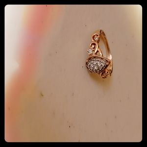Rose gold pear shaped cluster ring